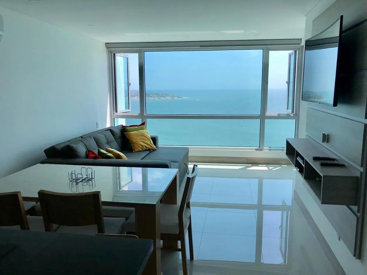 Apartamento En Cartagena Con Vista Al Mar